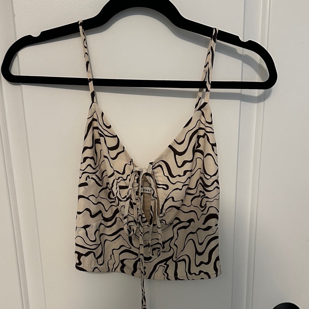 Abercrombie & Fitch Retro Printed Crop Top